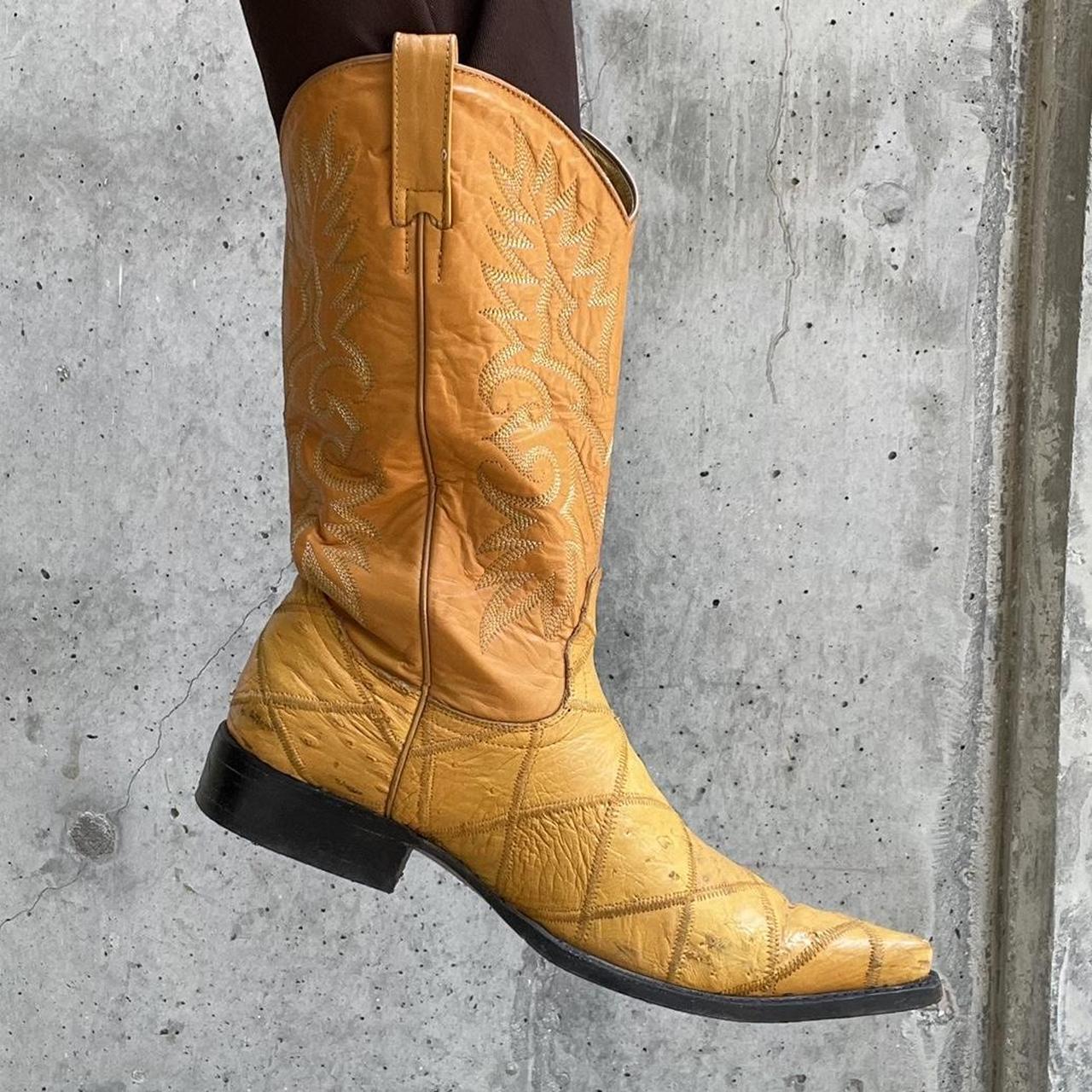 VINTAGE BURNT YELLOW COWBOY BOOT