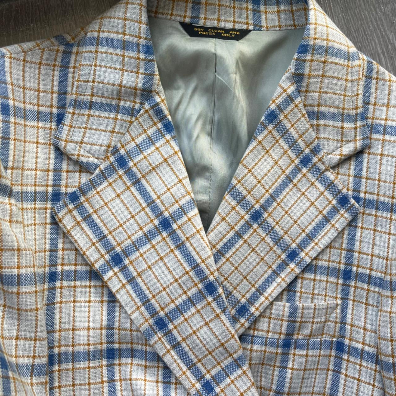VINTAGE PLAID BLAZER